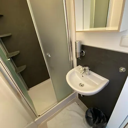 Relax Aachener Boardinghouse Budget * آخن